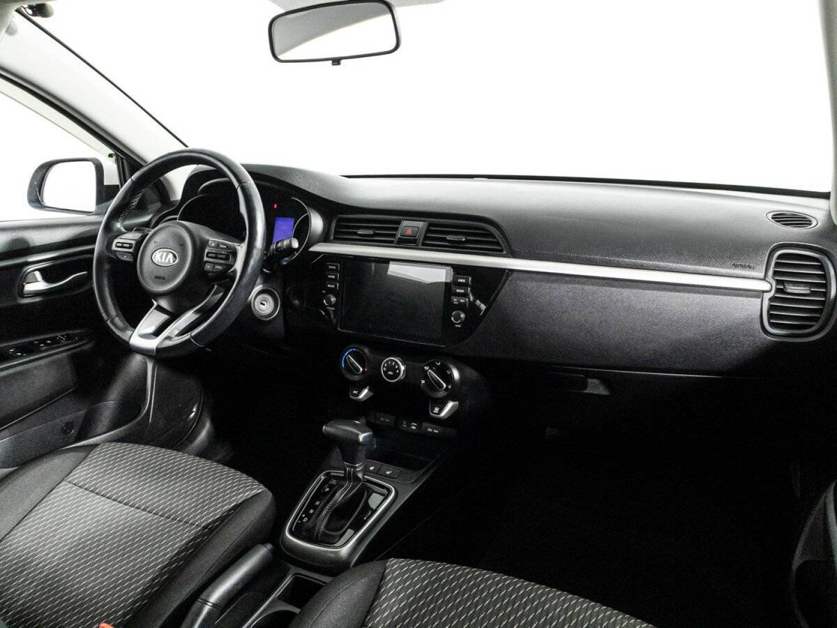 Kia Rio X-Line, 2018 Фото №9