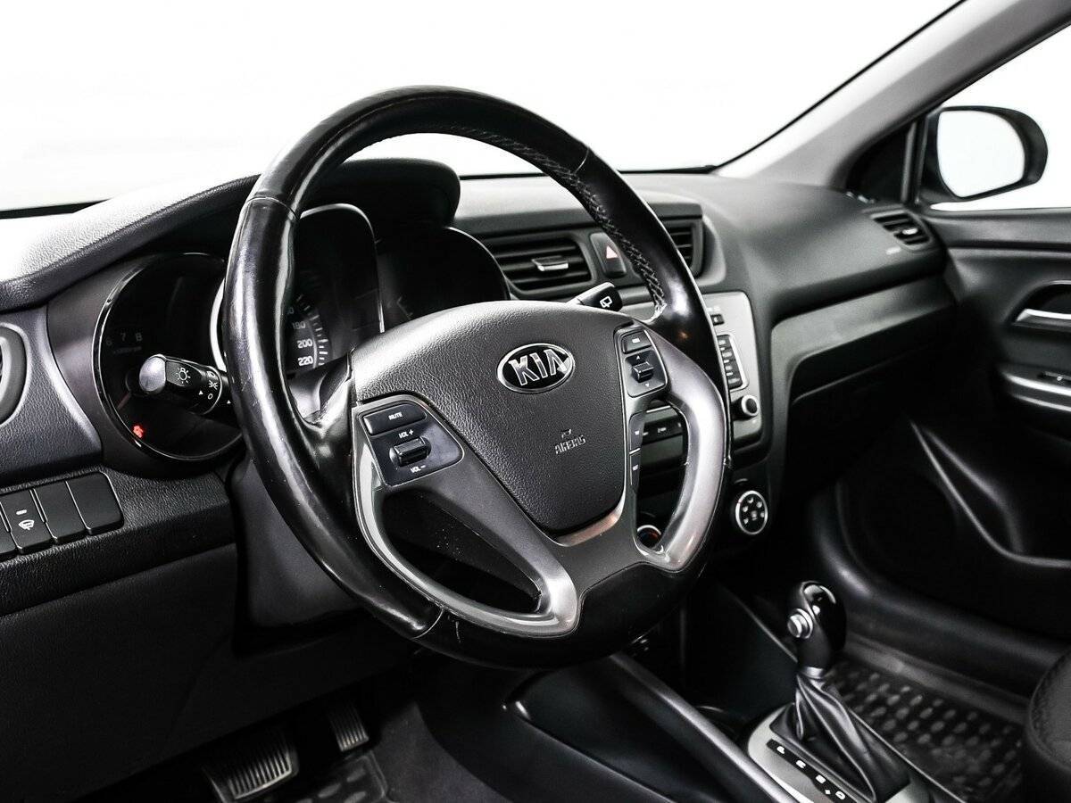 Kia Rio, 2017 Фото №10