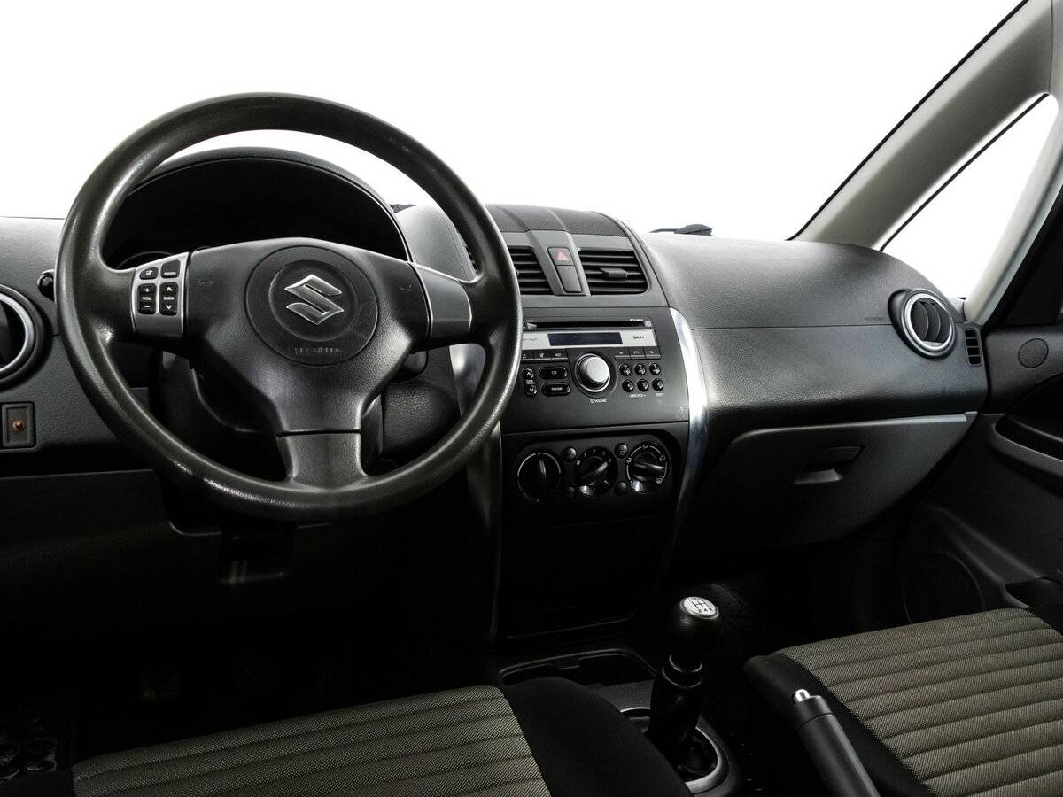 Suzuki SX4, 2012 Фото №11