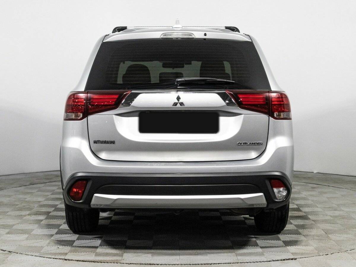 Mitsubishi Outlander, 2017 Фото №6