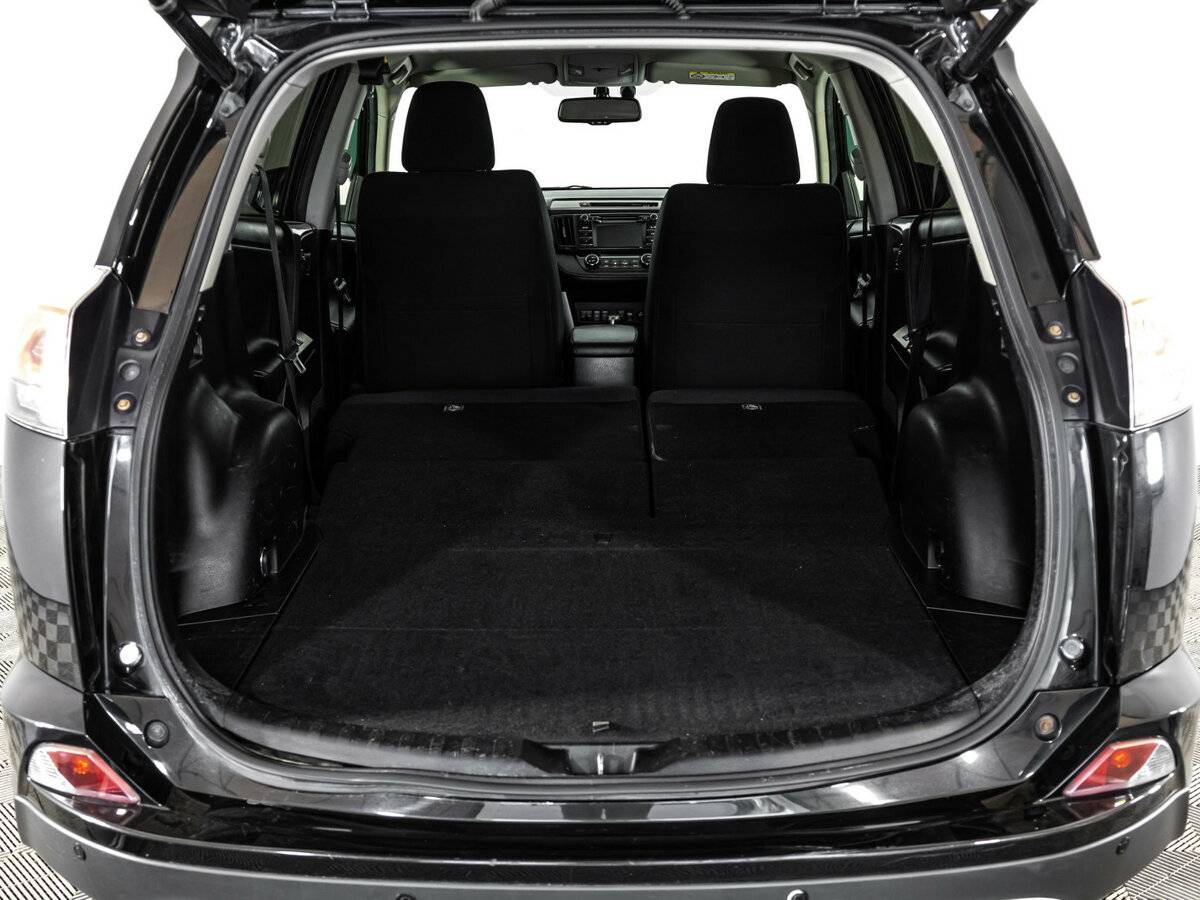 Toyota RAV4 IV (XA40) Рестайлинг, 2016 Фото №17