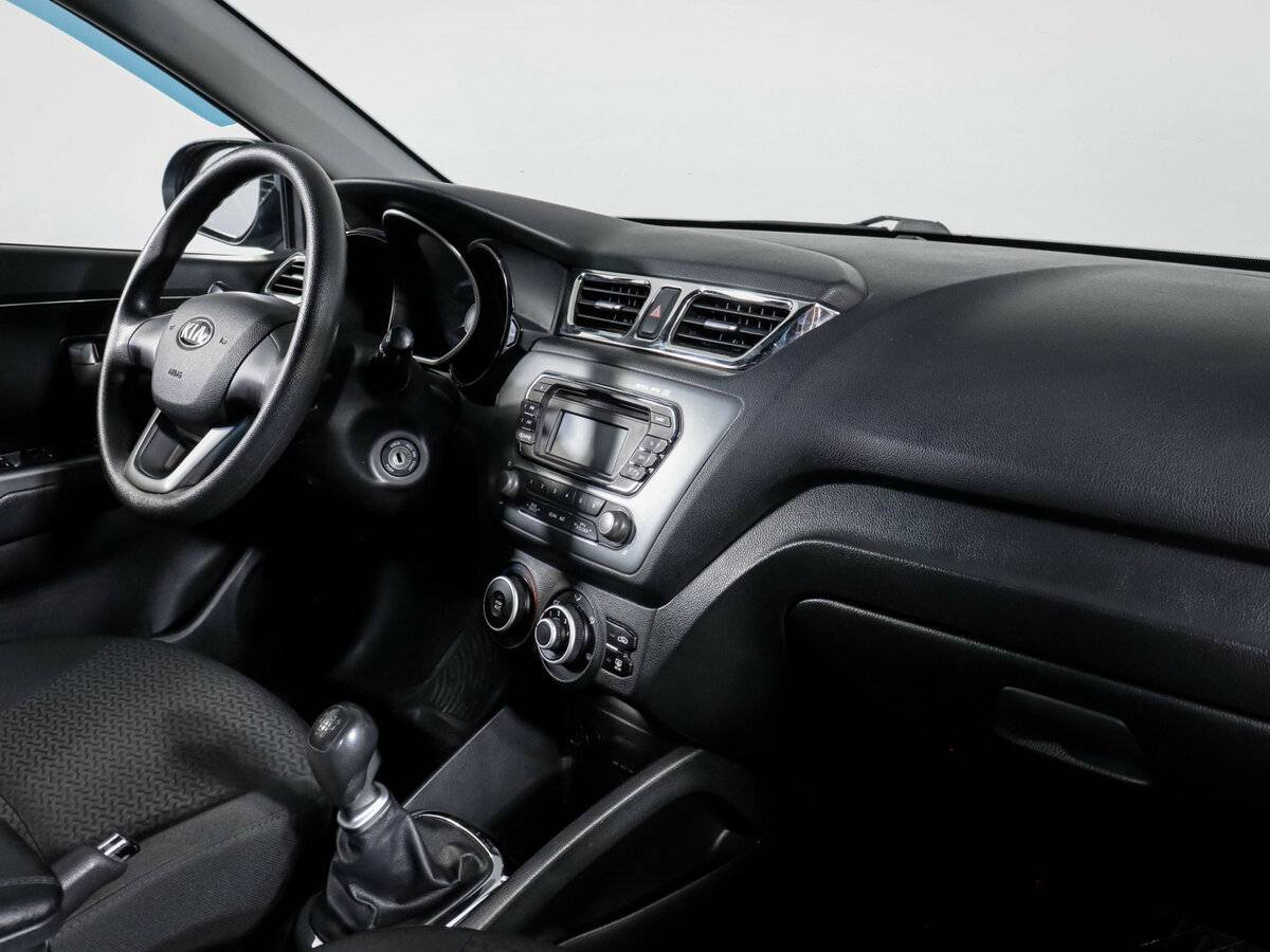 Kia Rio 5-speed III, 2013 Фото №7