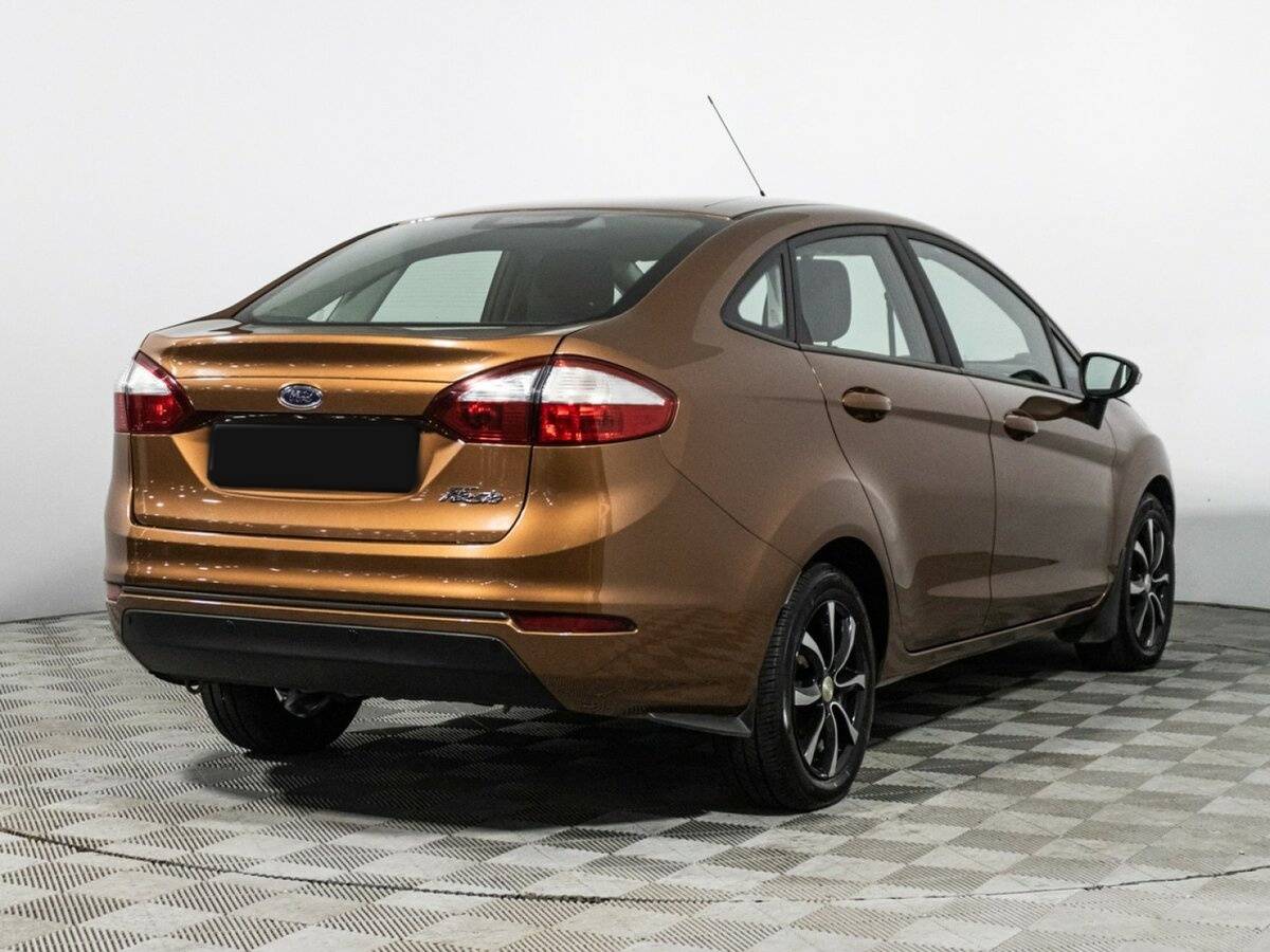 Ford Fiesta Mk6 Рестайлинг, 2016 Фото №5