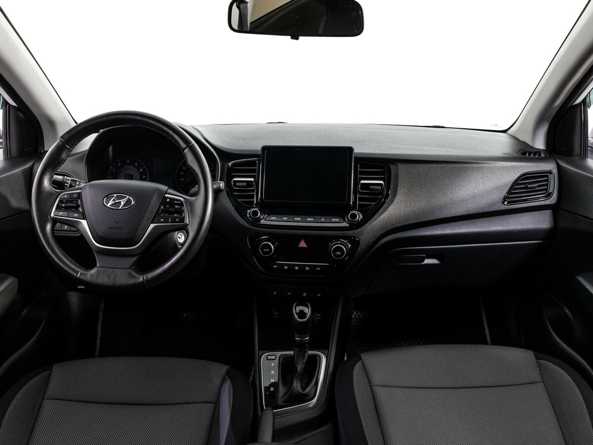 Hyundai Solaris II Рестайлинг, 2021 Фото №8