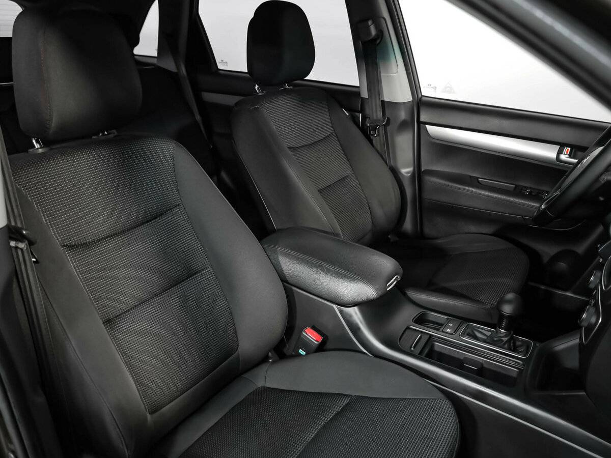 Kia Sorento II Рестайлинг, 2013 Фото №18