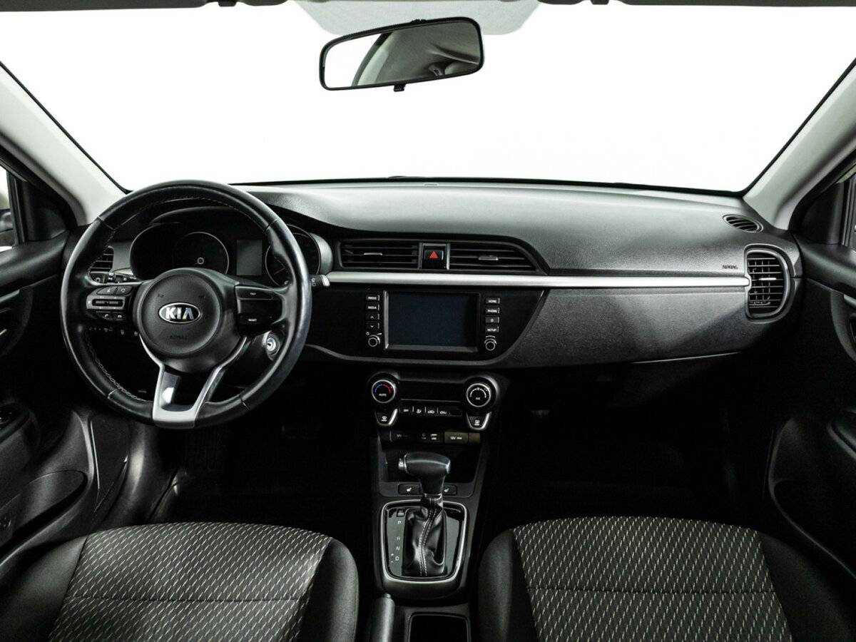 Kia Rio X-Line IV, 2018 Фото №13