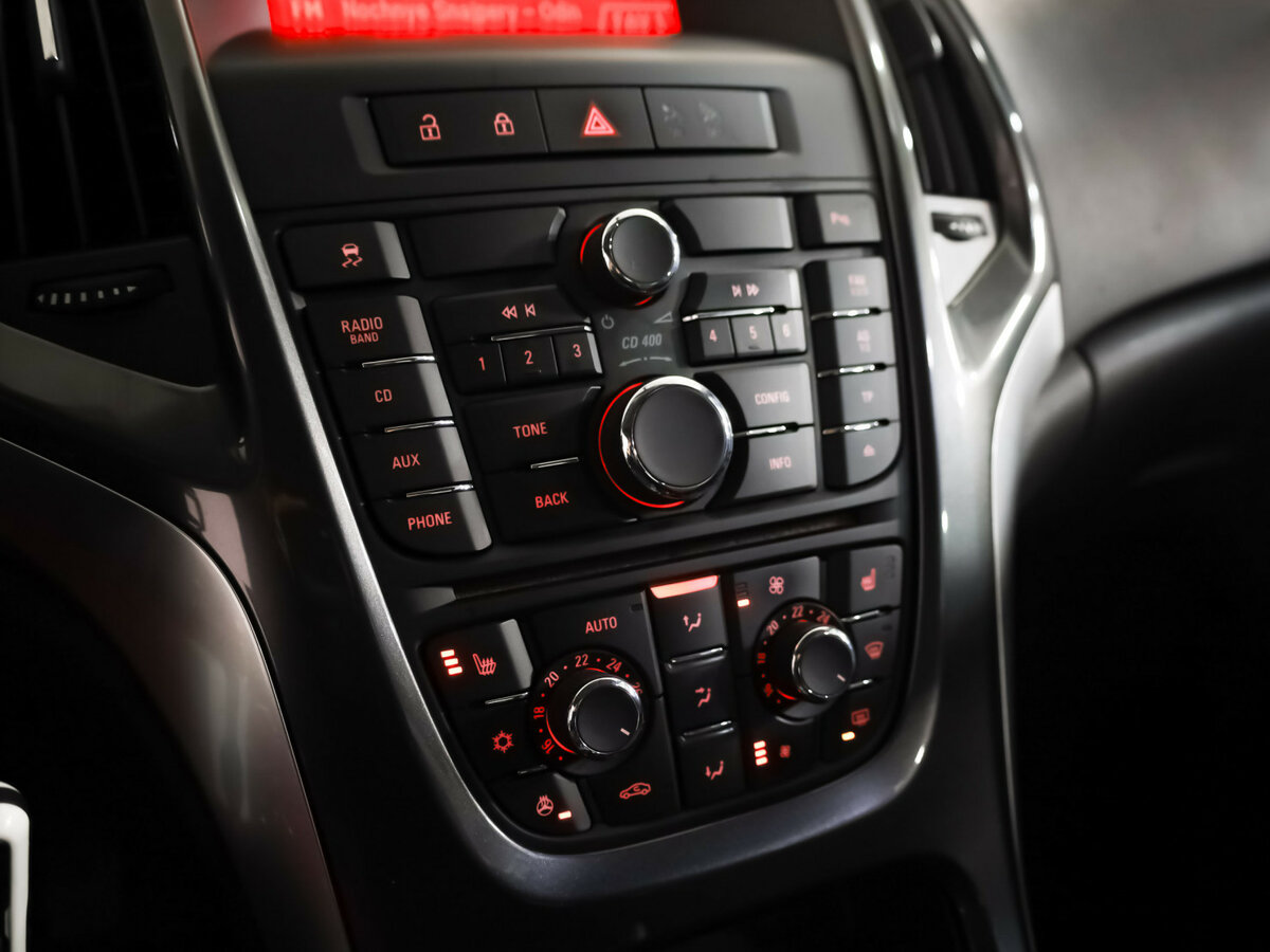 Opel Astra J, 2012 Фото №15